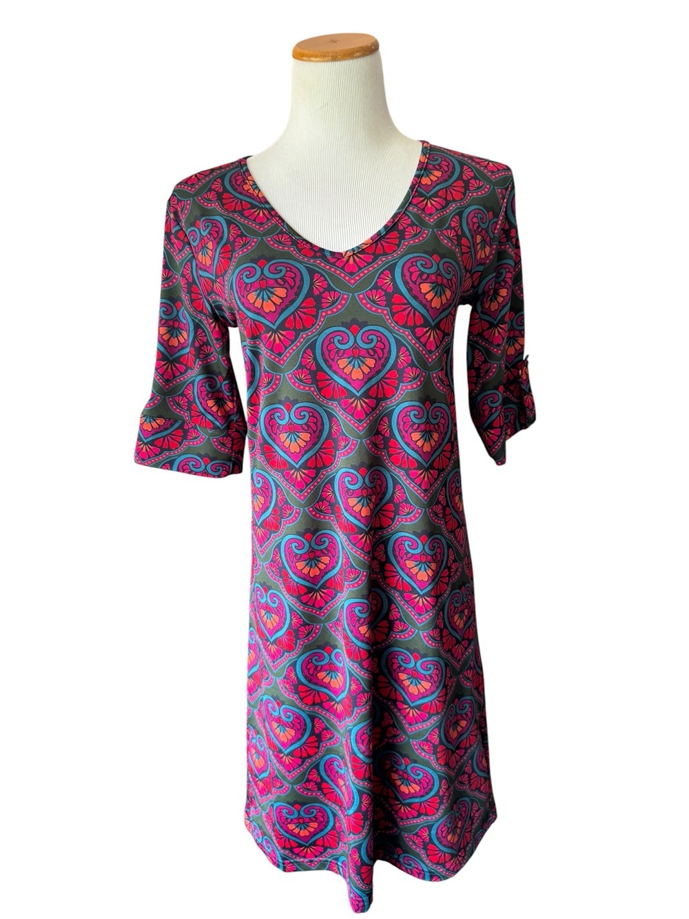 V Fish by Vera Fishbaugh Printed Dress - Picture 2 of 7
